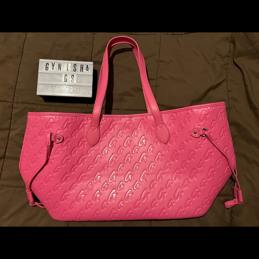 SOLD! PINK GLAMAHOLIC TOTE